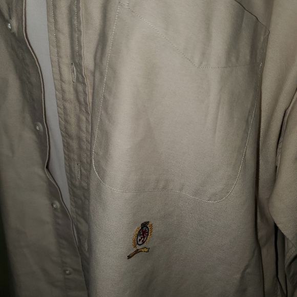 Vintage Tommy Hilfiger tan long.sleeve button down. 16.5 32-33. - Picture 2 of 11